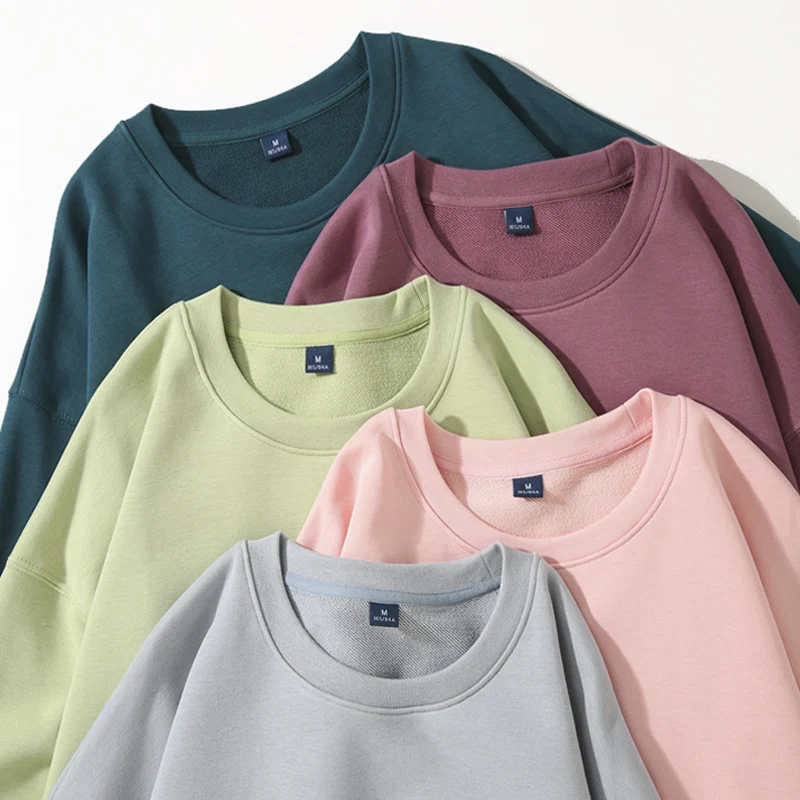 Cad é an difríocht idir crewneck agus sweatshirt?